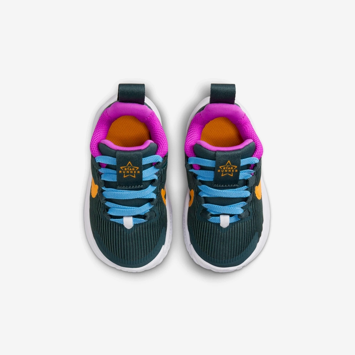 Nike Kids Star Runner 4