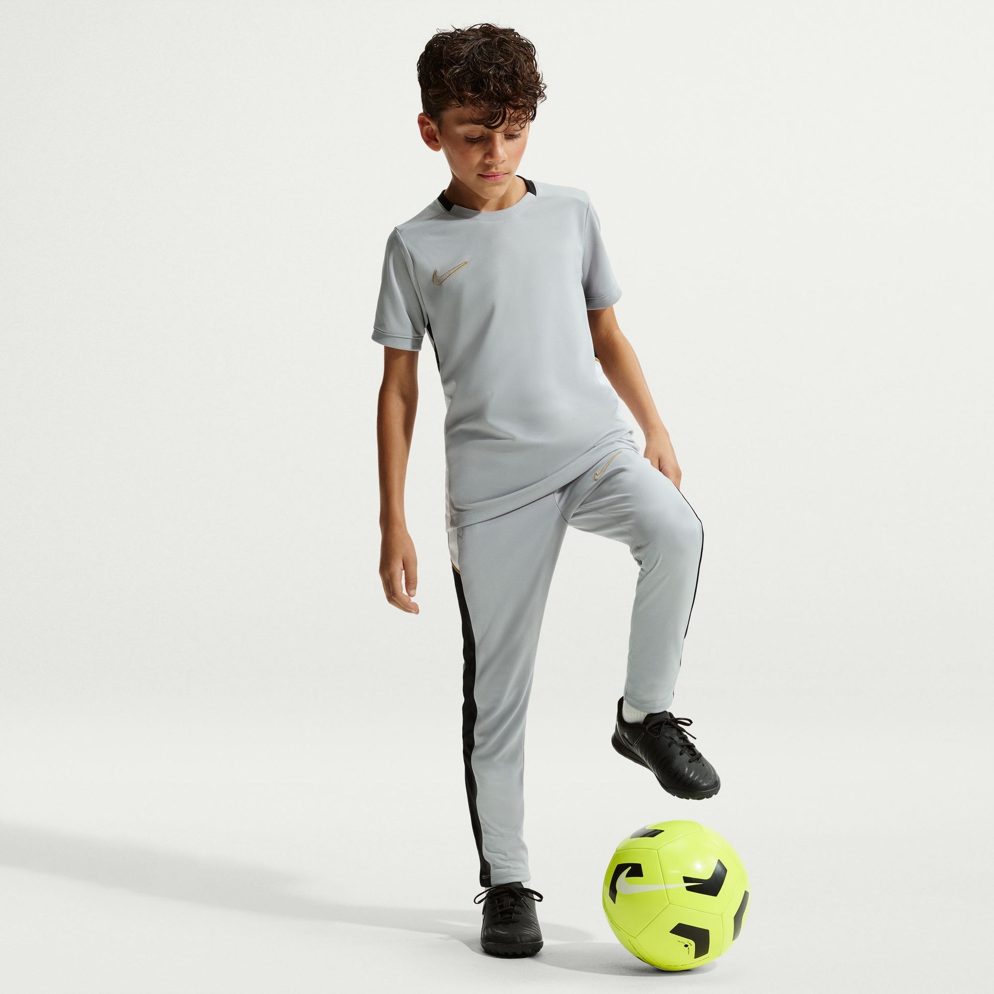 NIKE KIDS DRI-FIT ACADEMY25-HJ3716-077