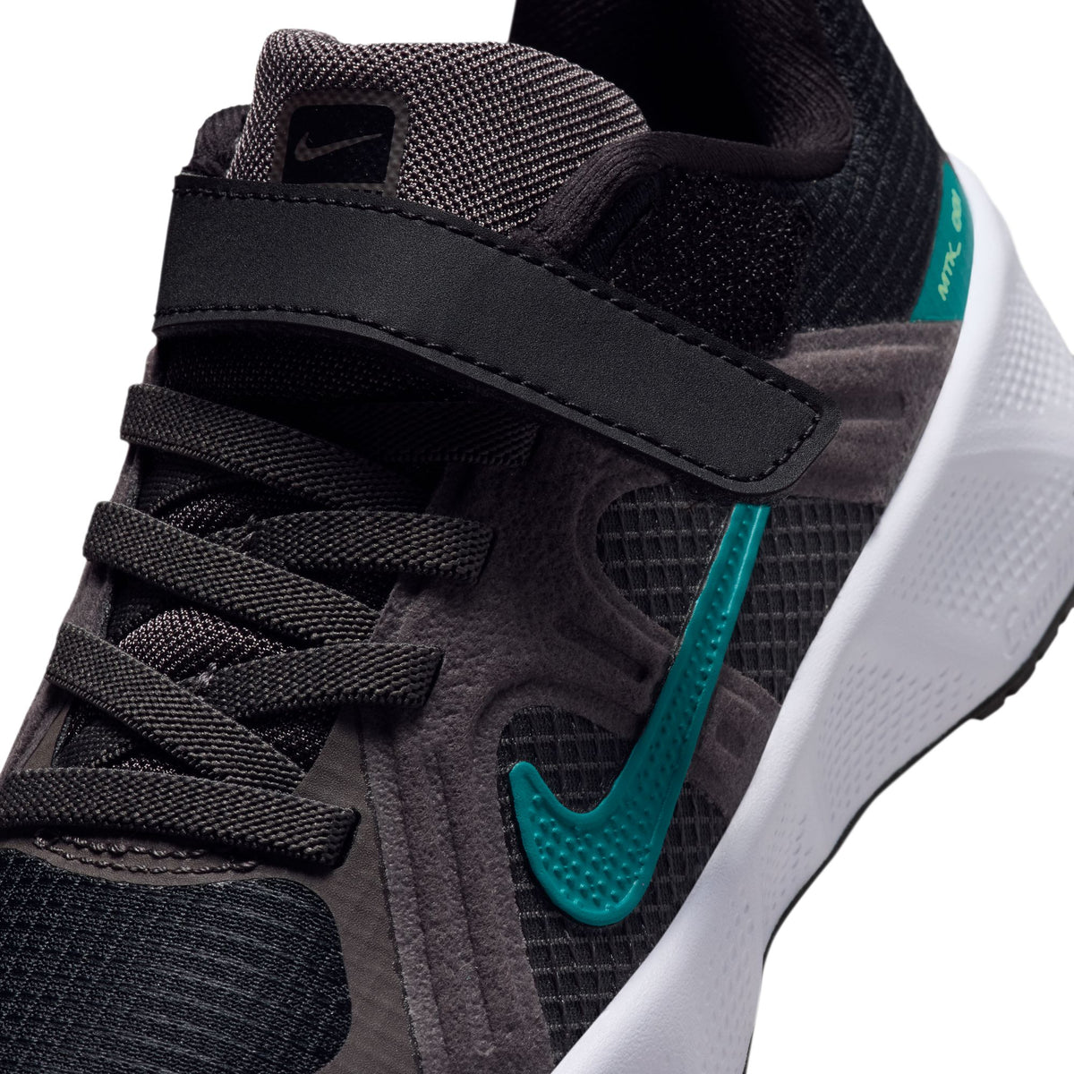 Nike Kids Metro Tek