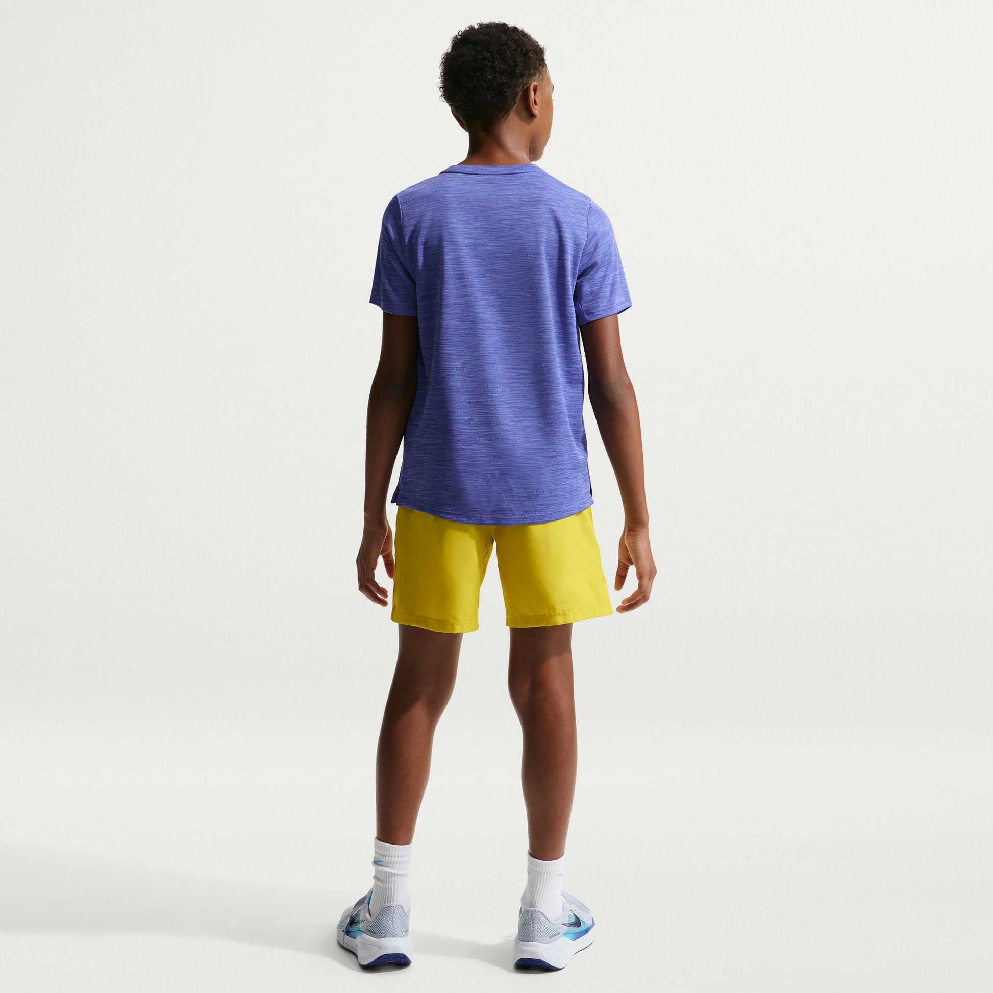NIKE KIDS BOYS DRI-FIT MULTI SHORTSLEEVE TOP-IF2425-430