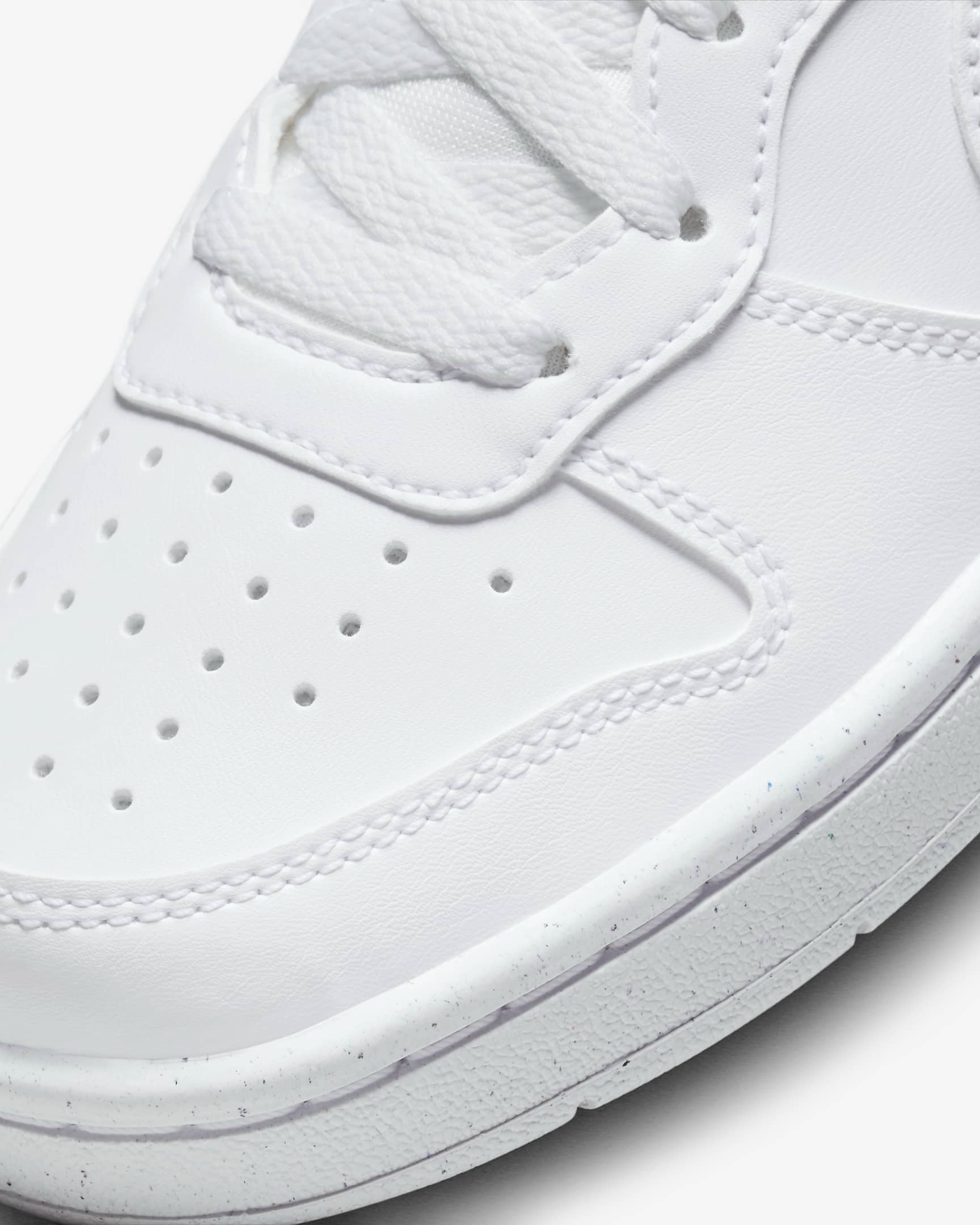 NIKE KIDS COURT BOROUGH LOW RECRAFT-DV5456-106
