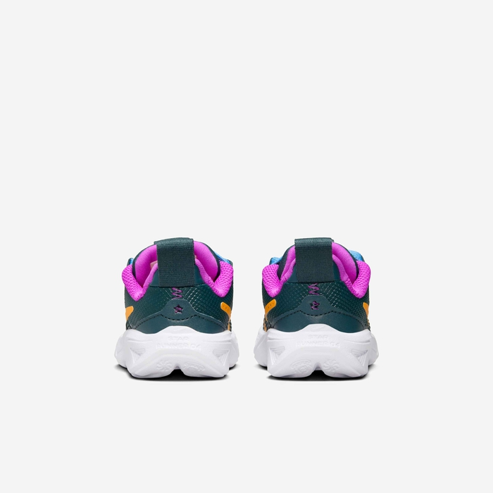 Nike Kids Star Runner 4